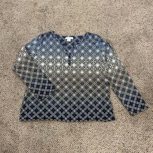 Liz Claiborne long sleeve v-neck button down multicolored geometric shirt